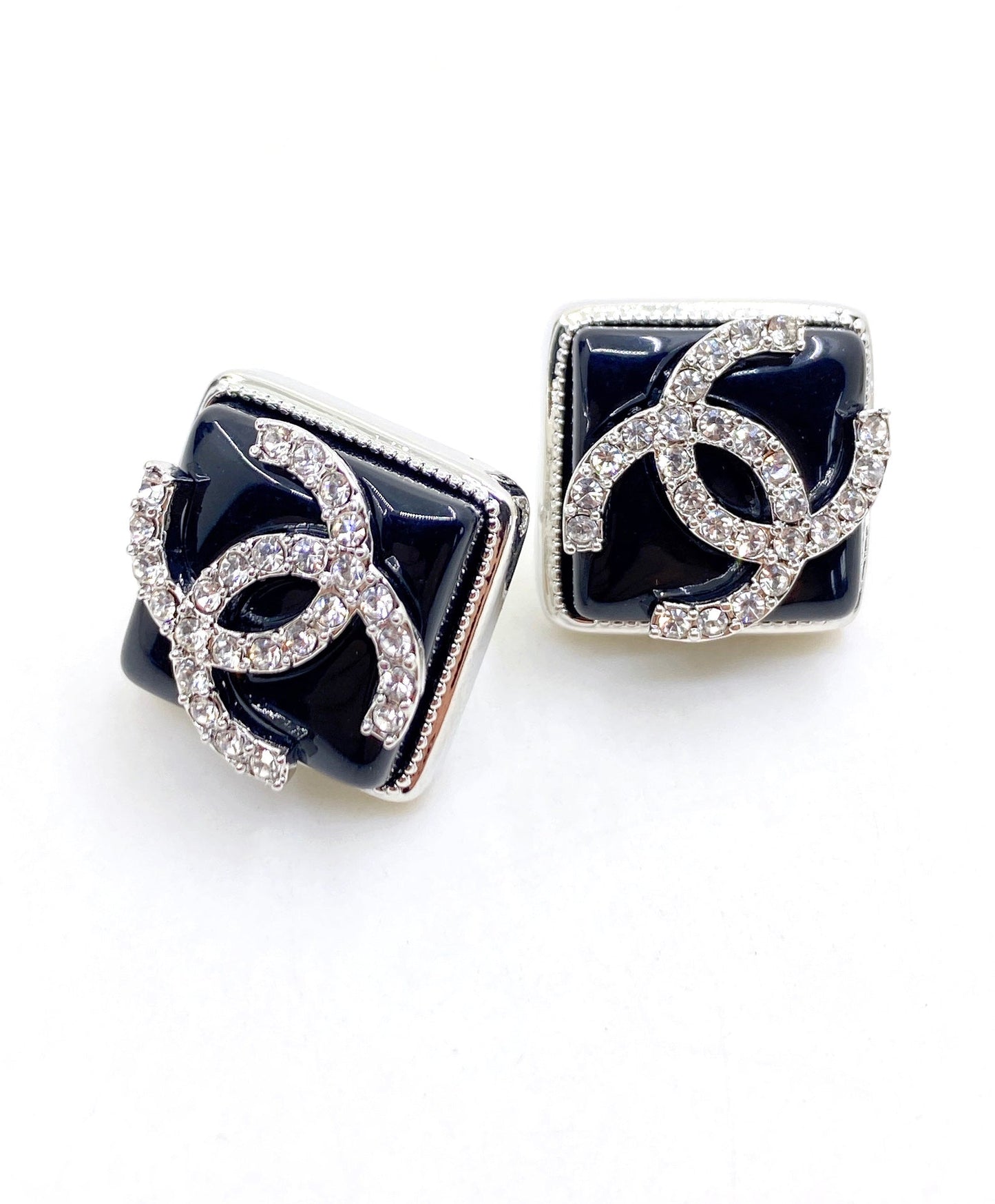 18K  Chanel Square Earrings