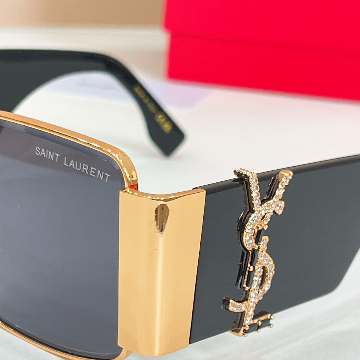 Saint Laurent SL M1718L Sunglasses